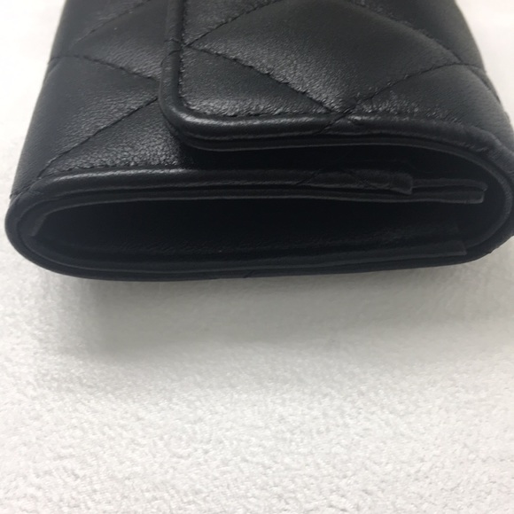 Chanel Classic Flap Card Holder - Picture 4 of 10